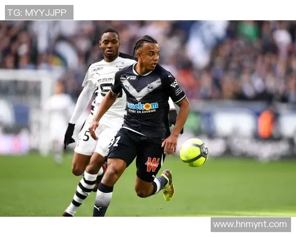 塞维利亚签下新内援,球队稳固中场防守望冲击联赛前四名 塞维利亚签下新内援,球队稳固中场防守望冲击联赛前四名