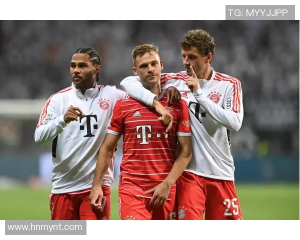 穆勒领军拜仁慕尼黑：德甲比赛制胜球带队升至榜首