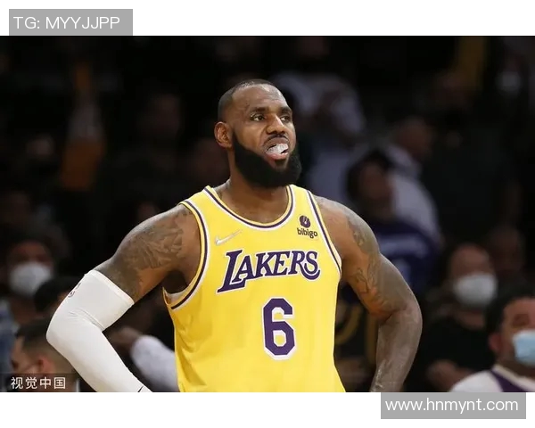 骑士球员新冠检测呈阳性,詹姆斯重返赛场呼声高涨